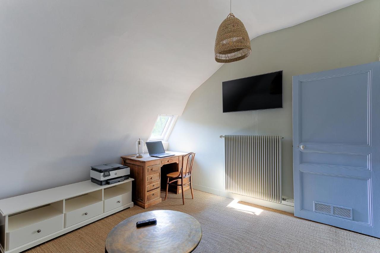 Manoir De La Mazeraie, Ideal Pour Le Teletravail Joué-lés-Tours Exteriör bild